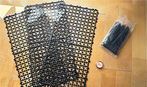 エアコンネットと結束バンドの準備